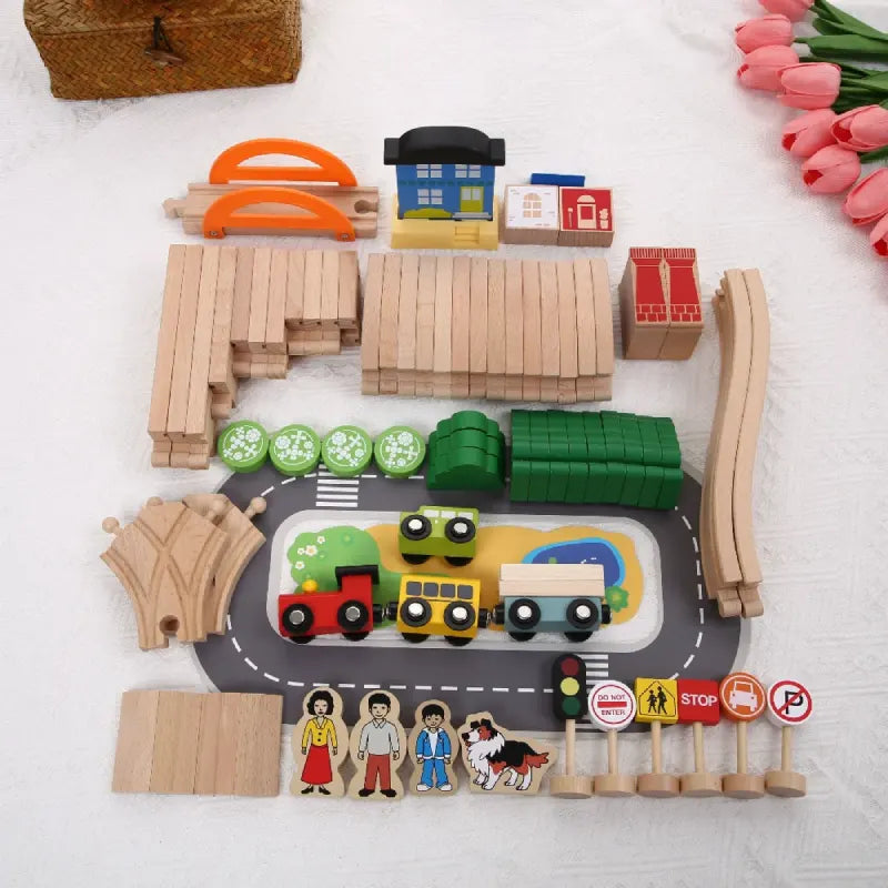 Train-et-Circuit-en-Bois-Village