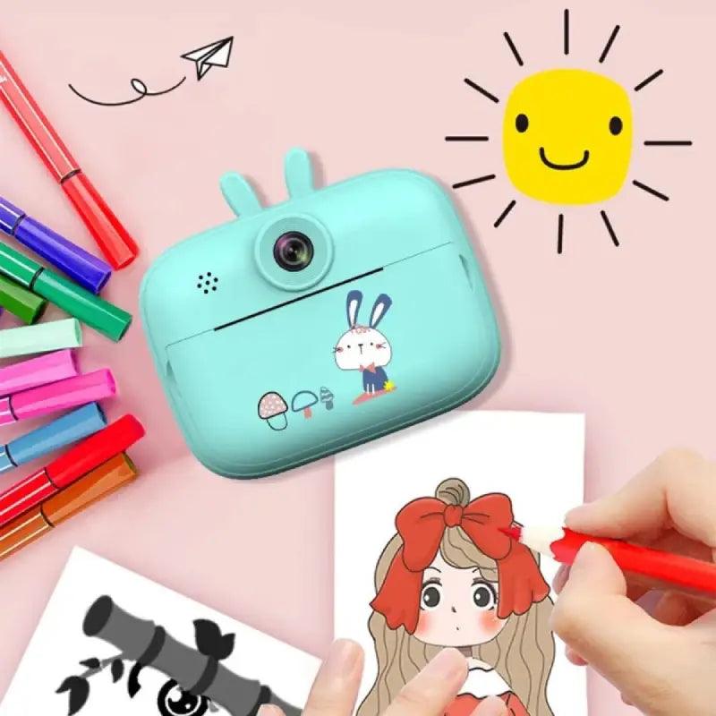 appareil-photo-instantane-enfant-crayon