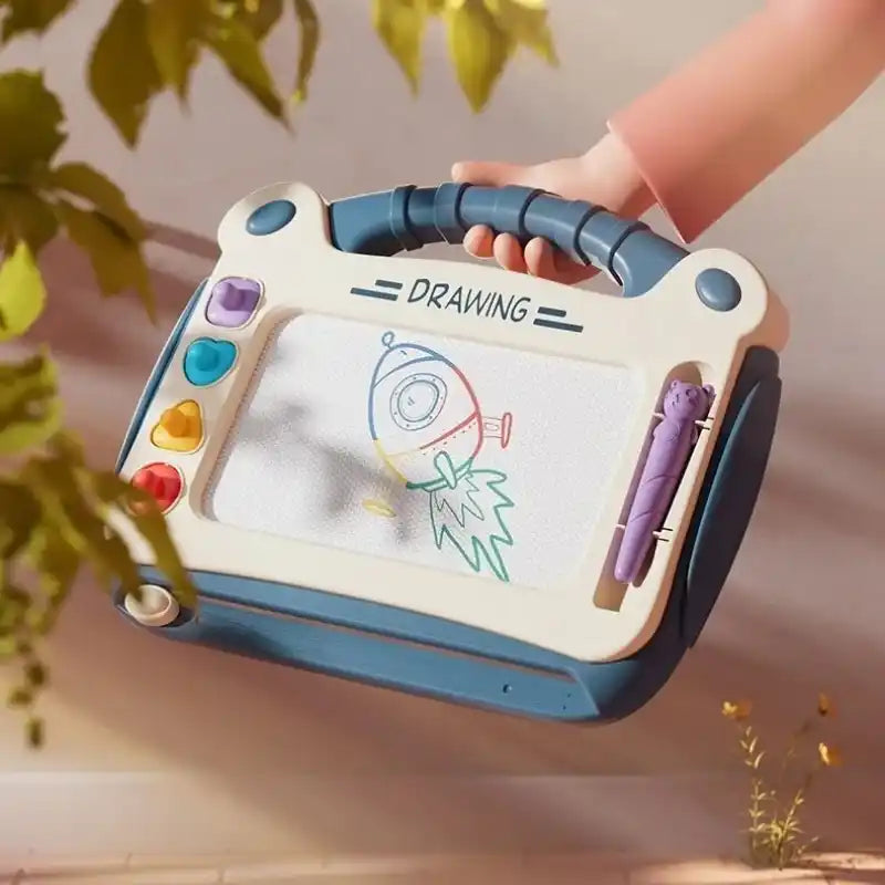 ardoise-magique-bebe-multicolore-avec-stylet-bleu-avec-poignee                                           