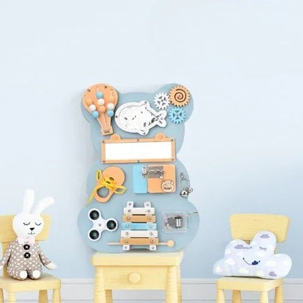 busy-bord-ours-bleu-tableau-d-activite-montessori-pour-bebe-1-an