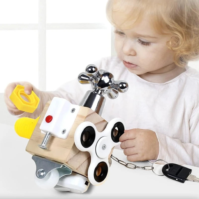 cubes sensoriels montessori en bois busy board                                        