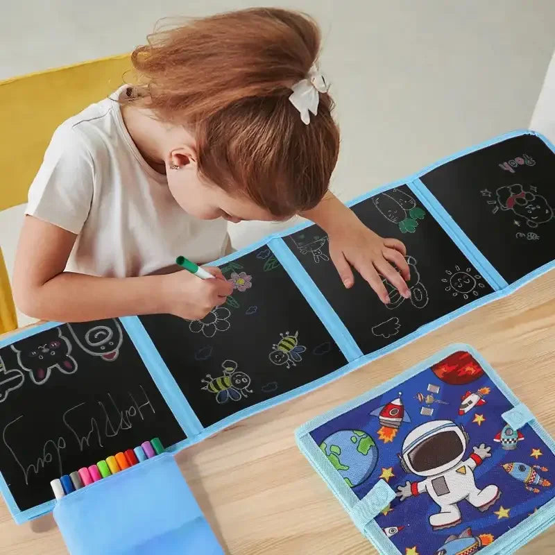 meilleur_idee_cadeau_fille_3_ans_cahier_ardoise_souple_bleu_astronaute_nomade
